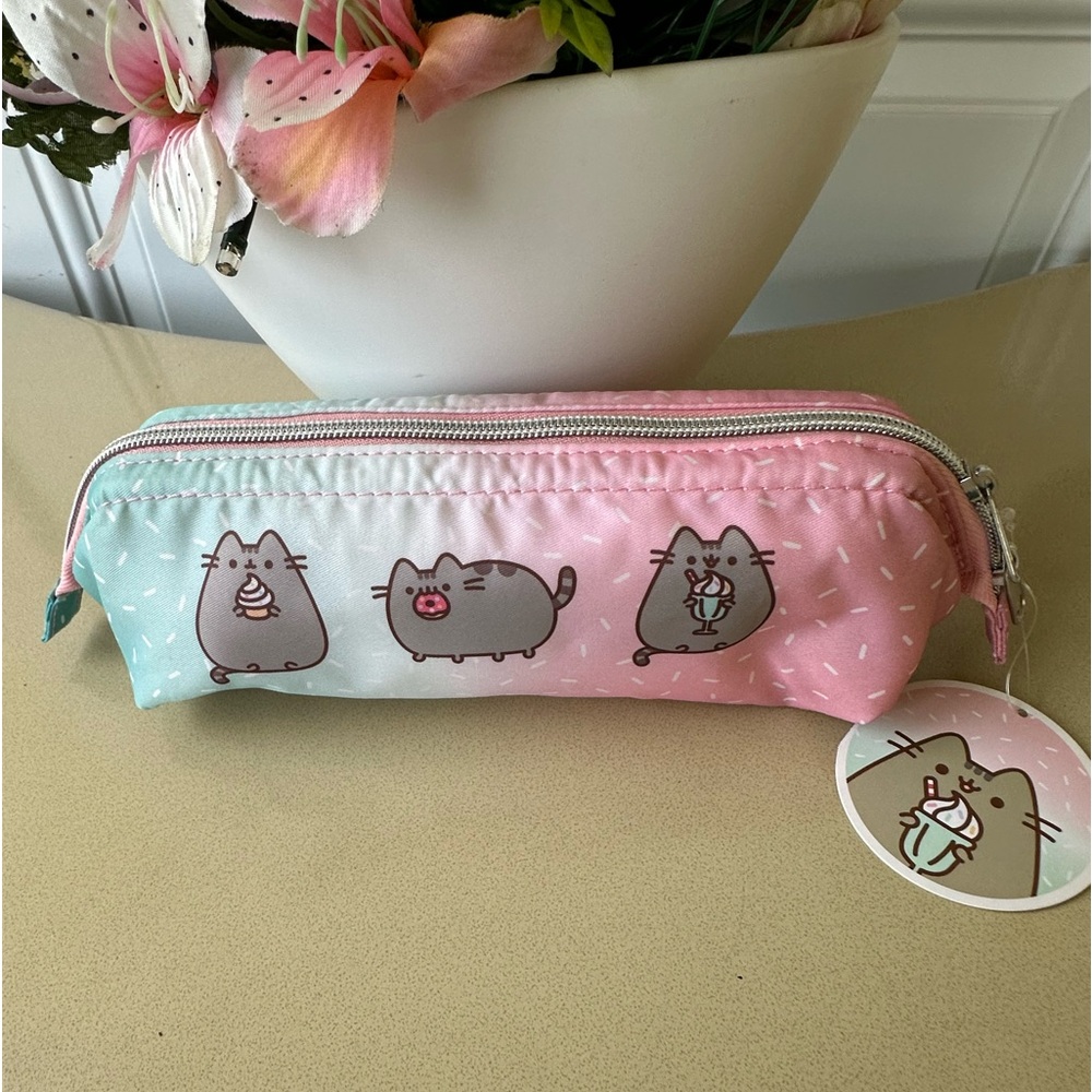 NWT! PUSHEEN PENCIL CASE/ COSMETIC BAG